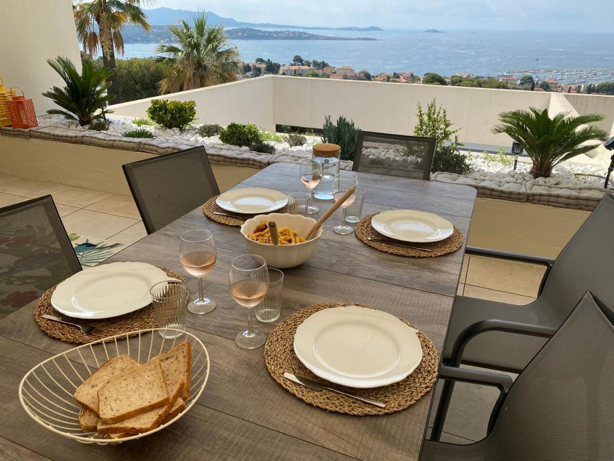 Superbe T2 44M2 - Grande Terrasse Vue Mer Panoramique Exceptionnelle Piscine - Parking Bandol Exterior photo